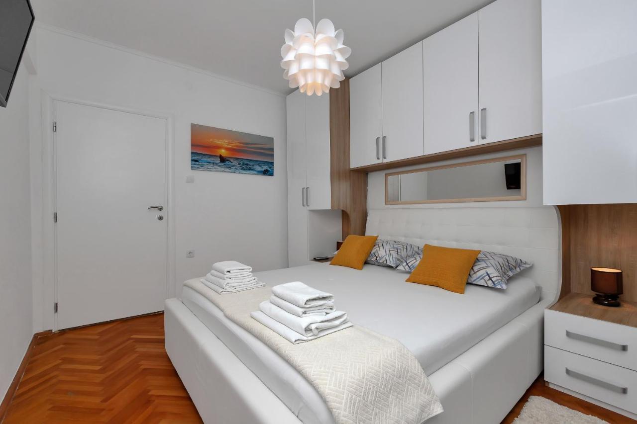 Apartment Sabina Makarska Exterior foto