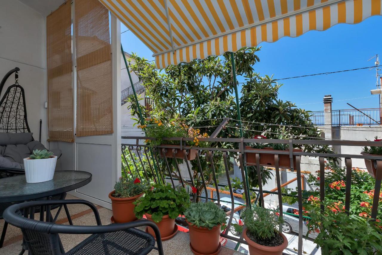 Apartment Sabina Makarska Exterior foto