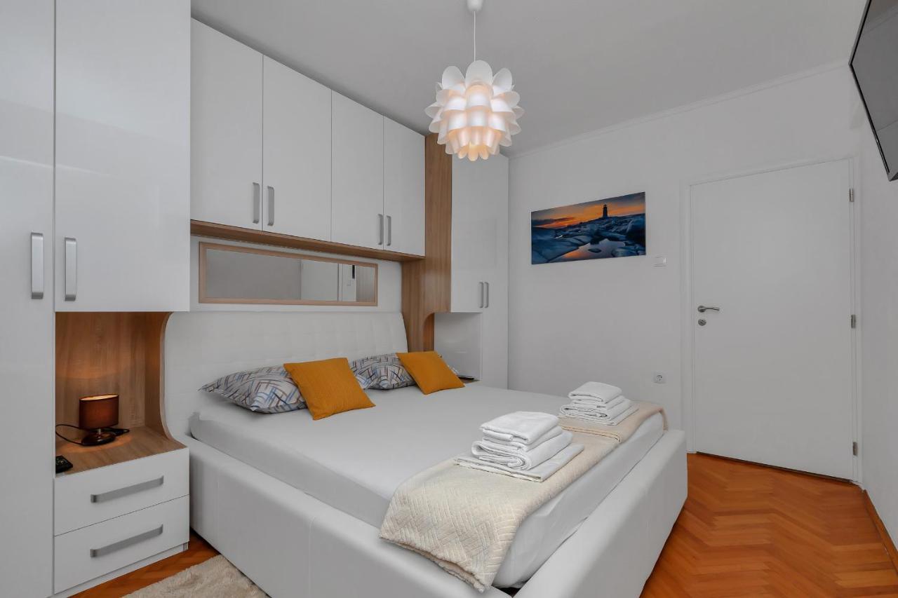 Apartment Sabina Makarska Exterior foto