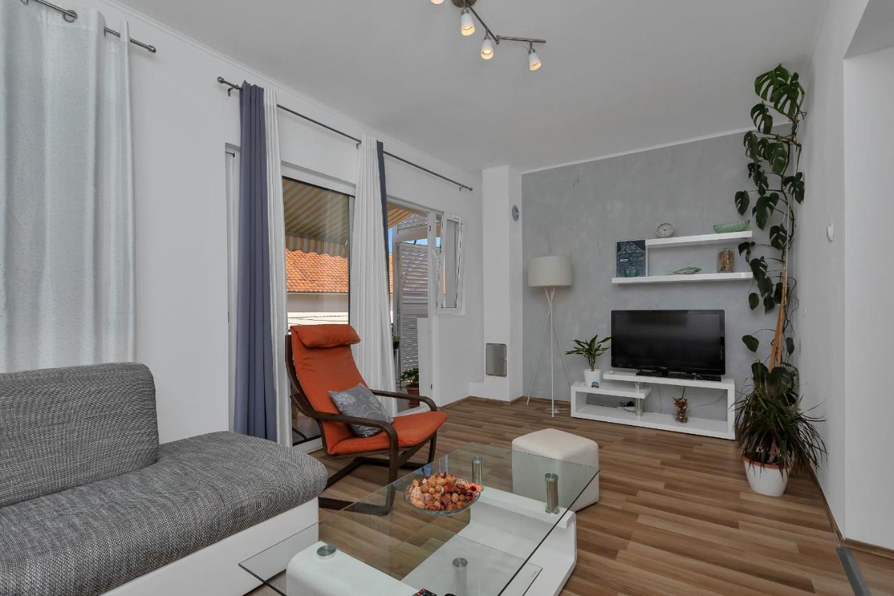 Apartment Sabina Makarska Exterior foto